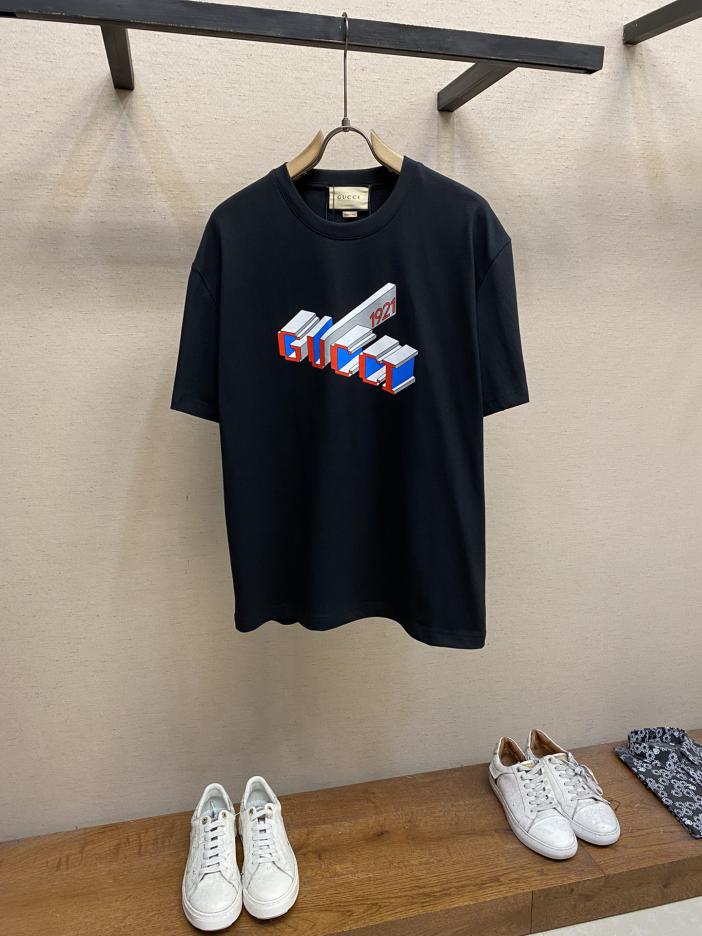 designer,replica,clothing,fake,1:1,lv,luxury,high quality Gucci GU 3D printed crew neck short sleeves designer,replica,clothing,fake,1:1,lv,luxury,high quality Gucci GU 3D printed crew neck short sleeves