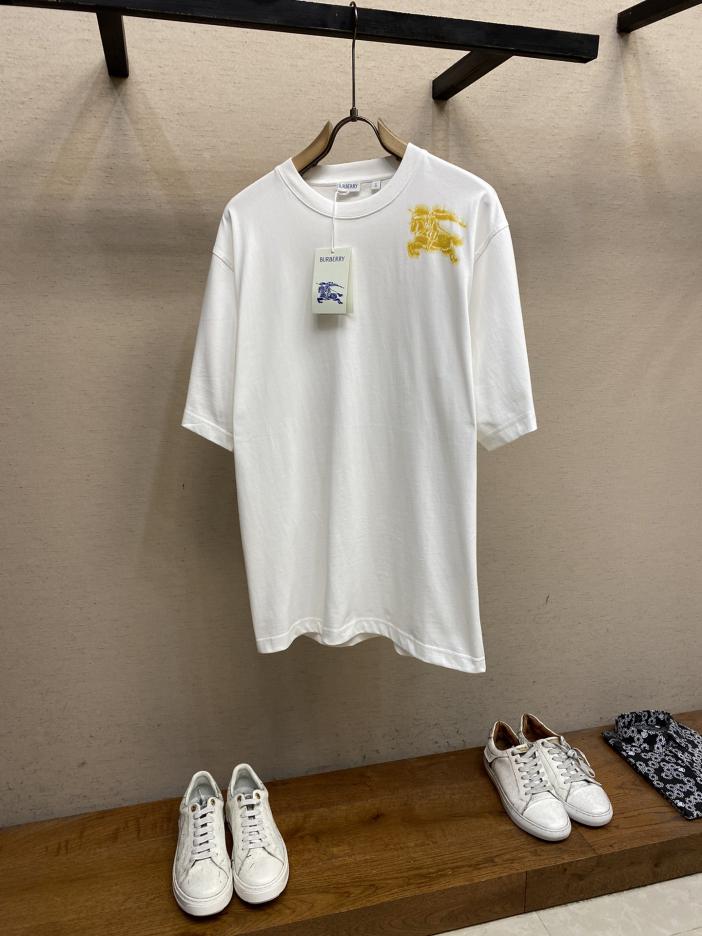 designer,replica,clothing,fake,1:1,lv,luxury,high quality Burberry Graffiti War Horse Round Neck Short Sleeve designer,replica,clothing,fake,1:1,lv,luxury,high quality Burberry Graffiti War Horse Round Neck Short Sleeve