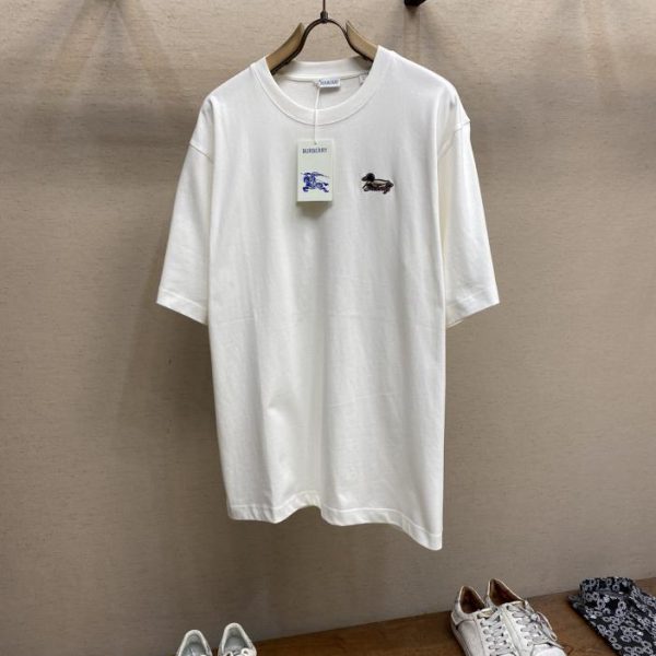 designer,replica,clothing,fake,1:1,lv,luxury,high quality Burberry duck embroidered crew neck short sleeves