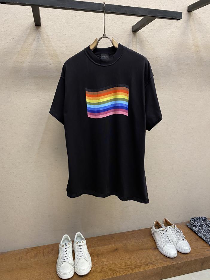 designer,replica,clothing,fake,1:1,lv,luxury,high quality Balenciaga24ss reverse stitching rainbow print limited short sleeves designer,replica,clothing,fake,1:1,lv,luxury,high quality Balenciaga24ss reverse stitching rainbow print limited short sleeves