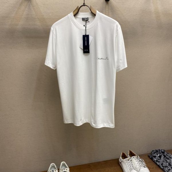 designer,replica,clothing,fake,1:1,lv,luxury,high quality Dior’s new early autumn style with lilies of the valley blooming!