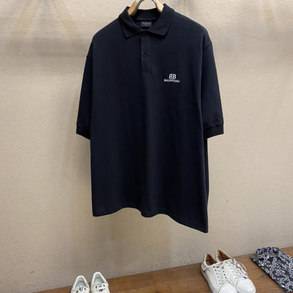 designer,replica,clothing,fake,1:1,lv,luxury,high quality Balenciaga’s fresh and versatile black and white color combination with loose os style