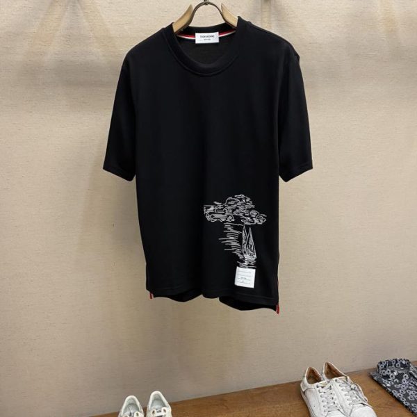 designer,replica,clothing,fake,1:1,lv,luxury,high quality Thom Browne 24 new spring and summer round neck short-sleeved T-shirt