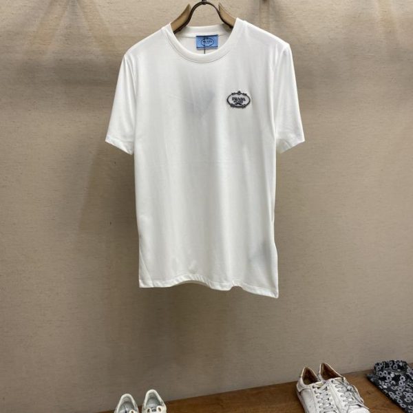designer,replica,clothing,fake,1:1,lv,luxury,high quality Prada’s new short-sleeved daily wear with your eyes closed when you go out with a custom-made pure cotton stretch cotton short-sleeved T-shirt