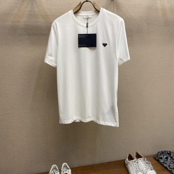 designer,replica,clothing,fake,1:1,lv,luxury,high quality Prada’s new short-sleeved daily wear with your eyes closed when you go out with a custom-made pure cotton stretch cotton short-sleeved T-shirt