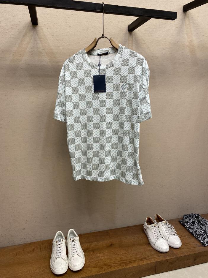 designer,replica,clothing,fake,1:1,lv,luxury,high quality LV 2024ss checkerboard print T-shirt designer,replica,clothing,fake,1:1,lv,luxury,high quality LV 2024ss checkerboard print T-shirt