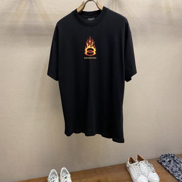 designer,replica,clothing,fake,1:1,lv,luxury,high quality Balenciaga Paris#.2024#Double Ring# Flame direct spray printed washed distressed short-sleeved T-shirt