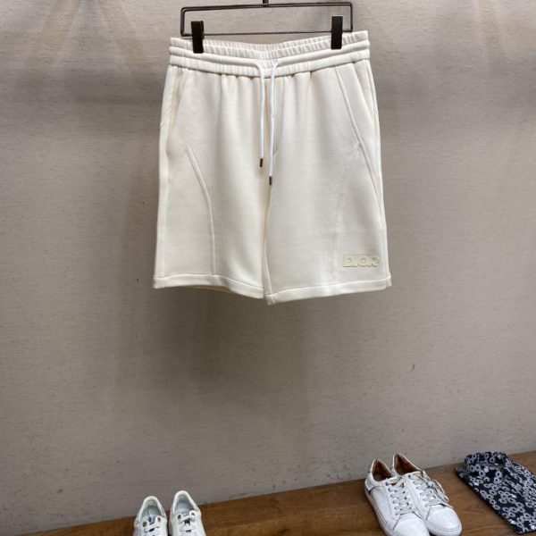 designer,replica,clothing,fake,1:1,lv,luxury,high quality Dior men’s casual shorts, the latest upper body style, are invincible!