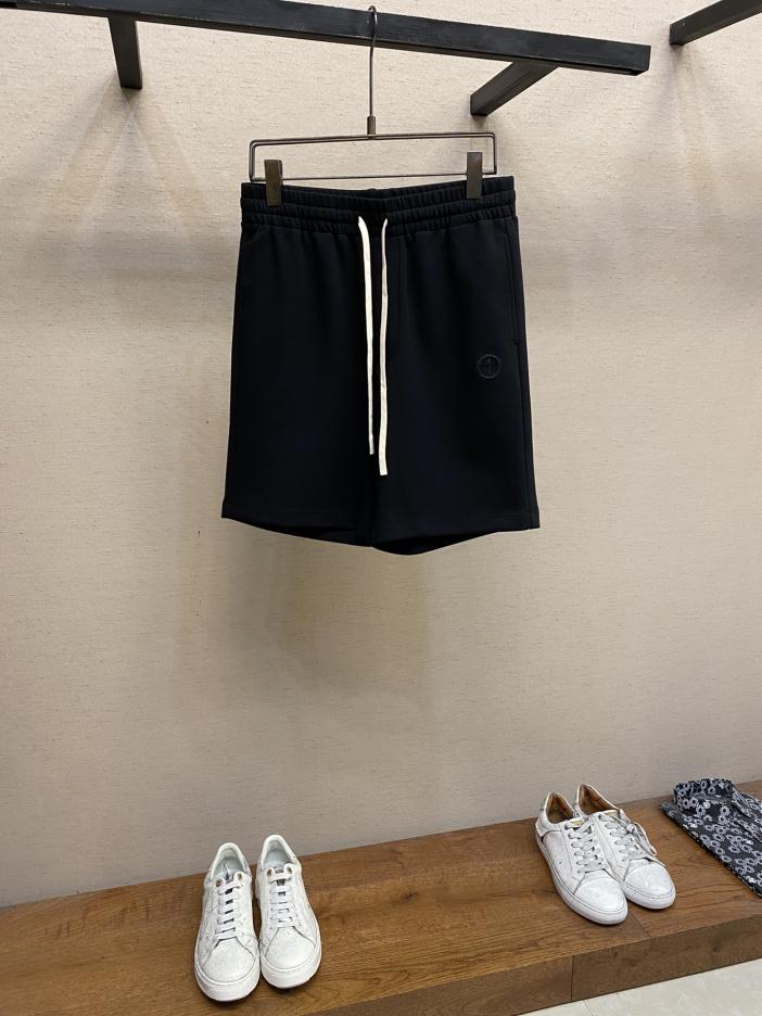 designer,replica,clothing,fake,1:1,lv,luxury,high quality MM6 men’s casual shorts, the latest upper body style, invincible! designer,replica,clothing,fake,1:1,lv,luxury,high quality MM6 men’s casual shorts, the latest upper body style, invincible!