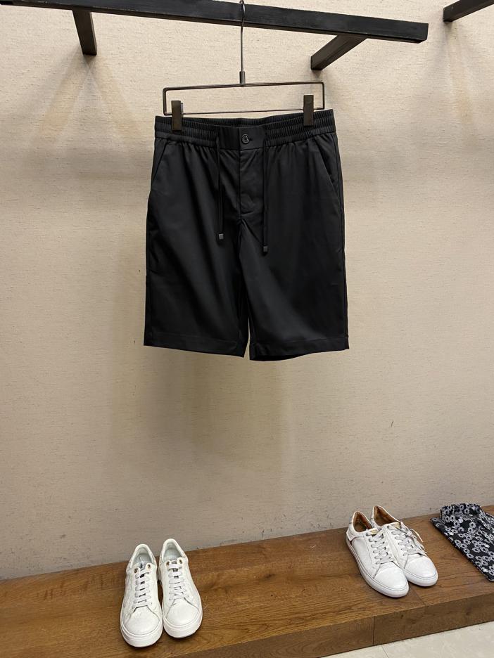 designer,replica,clothing,fake,1:1,lv,luxury,high quality Prada men’s casual shorts, the latest upper body style, are invincible! designer,replica,clothing,fake,1:1,lv,luxury,high quality Prada men’s casual shorts, the latest upper body style, are invincible!
