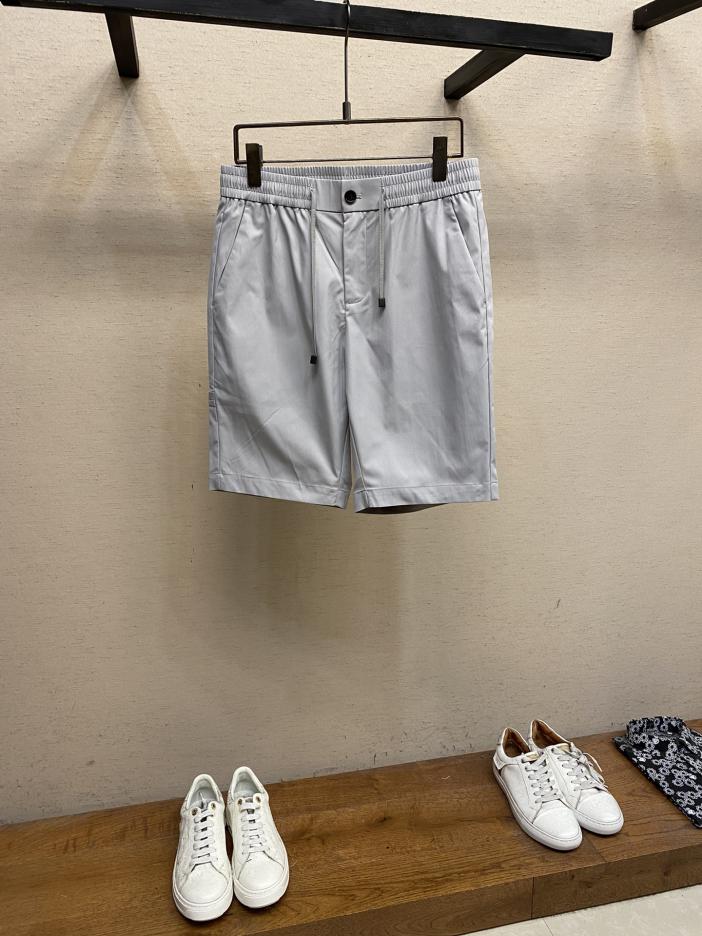 designer,replica,clothing,fake,1:1,lv,luxury,high quality Prada men’s casual shorts, the latest upper body style is invincible! designer,replica,clothing,fake,1:1,lv,luxury,high quality Prada men’s casual shorts, the latest upper body style is invincible!