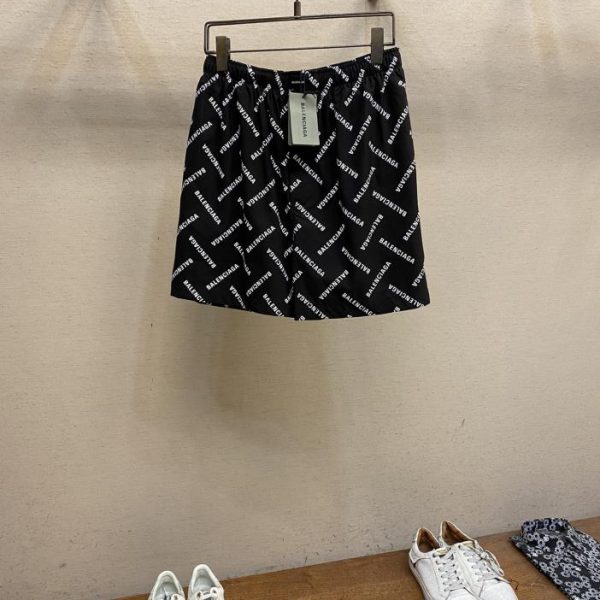 designer,replica,clothing,fake,1:1,lv,luxury,high quality Balenciaga 24SS all-over logo casual shorts