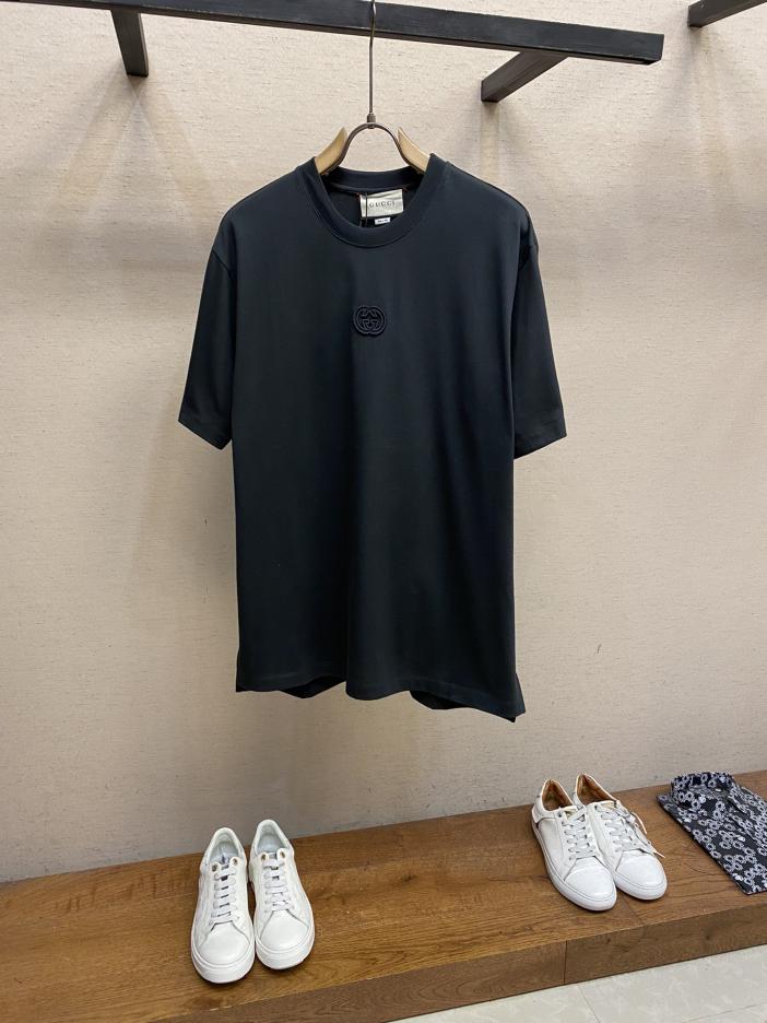 designer,replica,clothing,fake,1:1,lv,luxury,high quality GucciGcci 2024FW Interlocking Double G embroidered patch slit half-sleeved T-shirt designer,replica,clothing,fake,1:1,lv,luxury,high quality GucciGcci 2024FW Interlocking Double G embroidered patch slit half-sleeved T-shirt