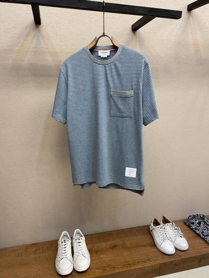 designer,replica,clothing,fake,1:1,lv,luxury,high quality Thome brown TB yarn-dyed striped T-shirt designer,replica,clothing,fake,1:1,lv,luxury,high quality Thome brown TB yarn-dyed striped T-shirt