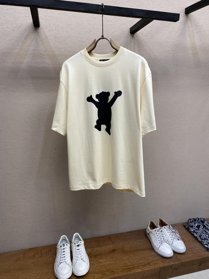 designer,replica,clothing,fake,1:1,lv,luxury,high quality We11 new summer style ~ popular four-color bear logo printed short sleeves designer,replica,clothing,fake,1:1,lv,luxury,high quality We11 new summer style ~ popular four-color bear logo printed short sleeves