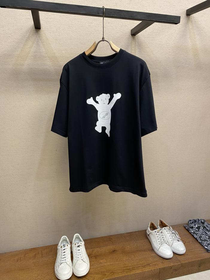 designer,replica,clothing,fake,1:1,lv,luxury,high quality We11 new summer style ~ popular four-color bear logo printed short sleeves designer,replica,clothing,fake,1:1,lv,luxury,high quality We11 new summer style ~ popular four-color bear logo printed short sleeves