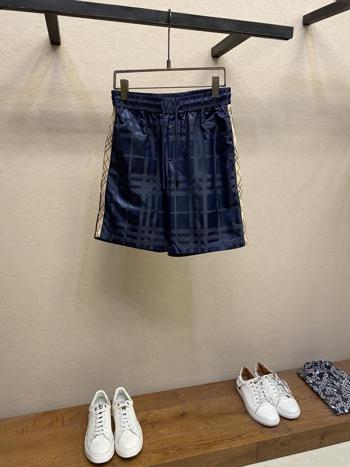 designer,replica,clothing,fake,1:1,lv,luxury,high quality Burberry men’s casual shorts, the latest upper body style is invincible! designer,replica,clothing,fake,1:1,lv,luxury,high quality Burberry men’s casual shorts, the latest upper body style is invincible!