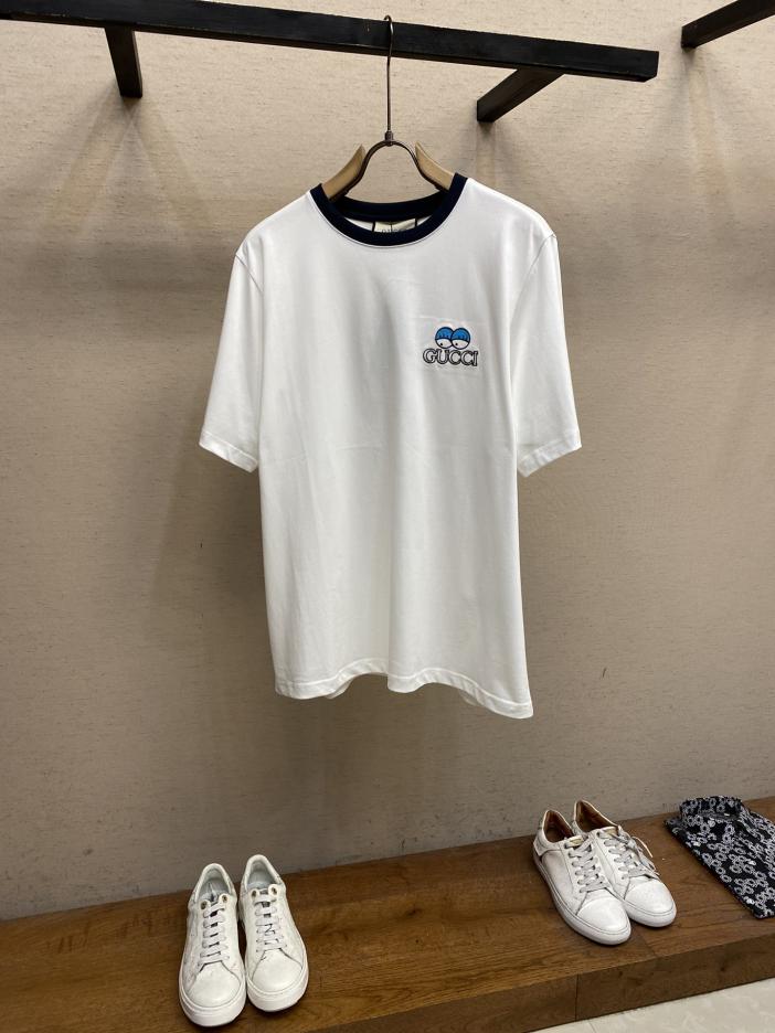 designer,replica,clothing,fake,1:1,lv,luxury,high quality GucciGU eye embroidery Hattie Stewart creative logo short-sleeved T-shirt designer,replica,clothing,fake,1:1,lv,luxury,high quality GucciGU eye embroidery Hattie Stewart creative logo short-sleeved T-shirt