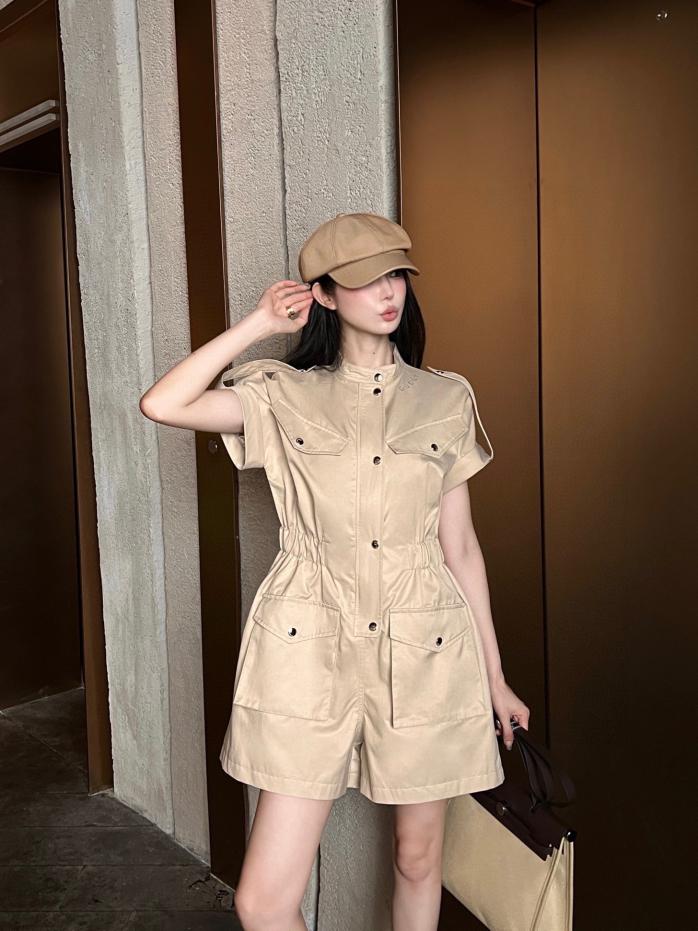designer,replica,clothing,fake,1:1,lv,luxury,high quality GUCCI 24SS spring and summer new letter hot diamond overalls jumpsuit designer,replica,clothing,fake,1:1,lv,luxury,high quality GUCCI 24SS spring and summer new letter hot diamond overalls jumpsuit