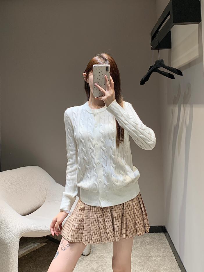 designer,replica,clothing,fake,1:1,lv,luxury,high quality Miu Miu crew neck knitted cardigan designer,replica,clothing,fake,1:1,lv,luxury,high quality Miu Miu crew neck knitted cardigan
