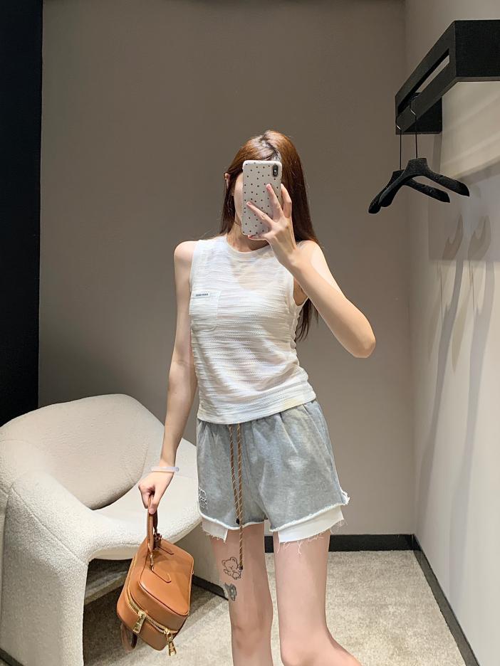 designer,replica,clothing,fake,1:1,lv,luxury,high quality Miu Miu sleeveless tank top T-shirt designer,replica,clothing,fake,1:1,lv,luxury,high quality Miu Miu sleeveless tank top T-shirt