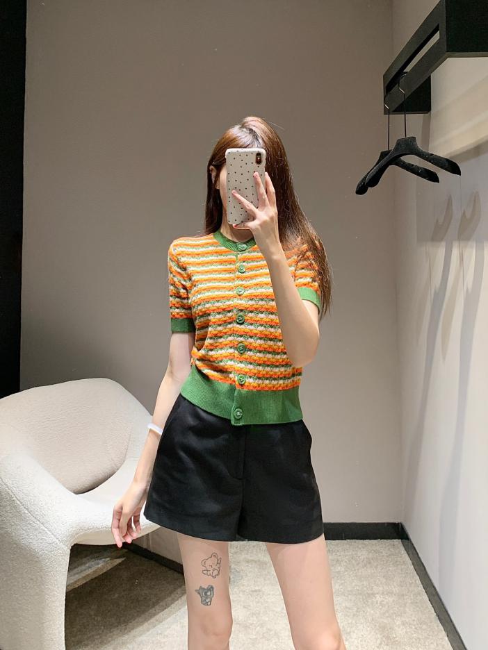 designer,replica,clothing,fake,1:1,lv,luxury,high quality Chanel open chest short sleeve top designer,replica,clothing,fake,1:1,lv,luxury,high quality Chanel open chest short sleeve top