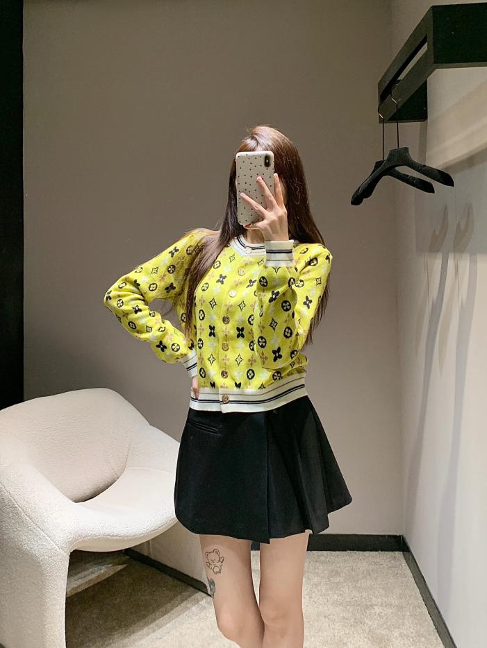 designer,replica,clothing,fake,1:1,lv,luxury,high quality LOUIS VUITTON knitted cardigan designer,replica,clothing,fake,1:1,lv,luxury,high quality LOUIS VUITTON knitted cardigan