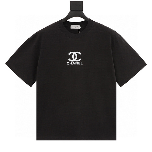 designer,replica,clothing,fake,1:1,lv,luxury,high quality Chonel short-sleeved T-shirt with small logo on the chest (395F)