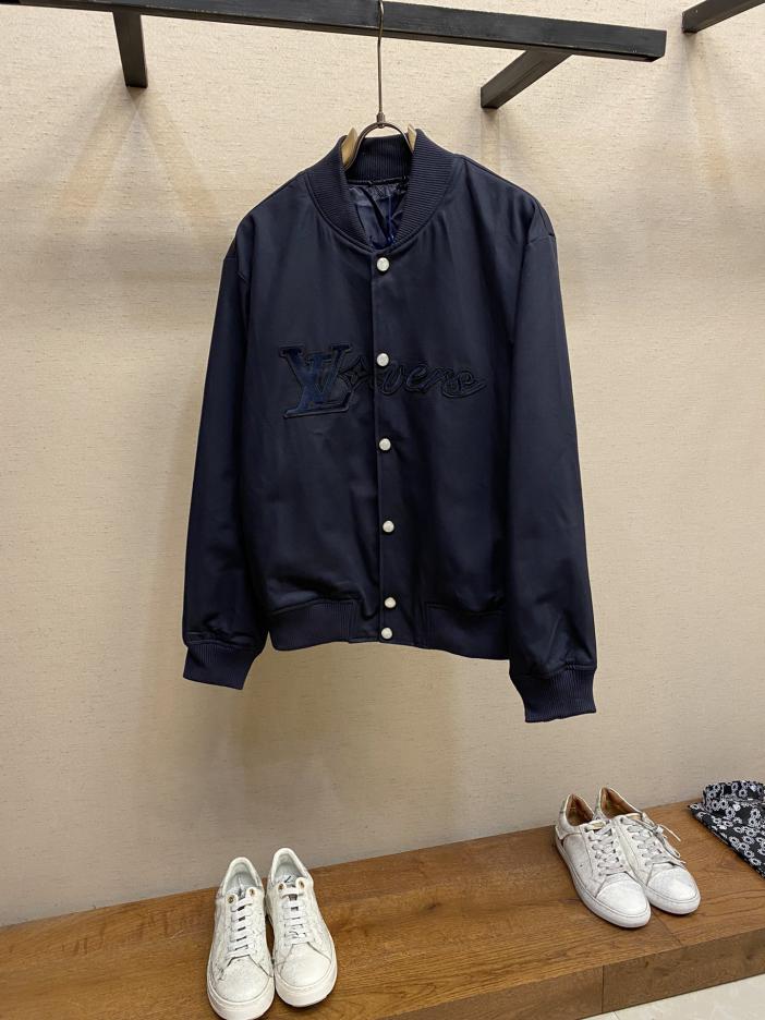designer,replica,clothing,fake,1:1,lv,luxury,high quality L* new men’s long-sleeved jacket designer,replica,clothing,fake,1:1,lv,luxury,high quality L* new men’s long-sleeved jacket