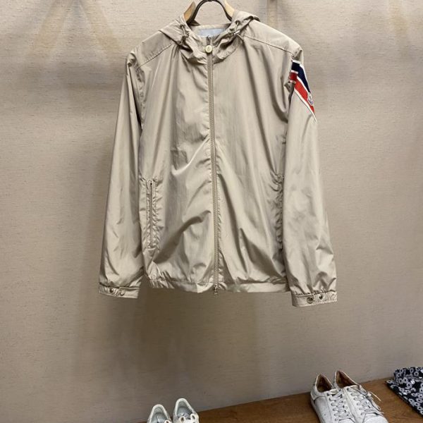 designer,replica,clothing,fake,1:1,lv,luxury,high quality Mencler 24SS lightweight jacket