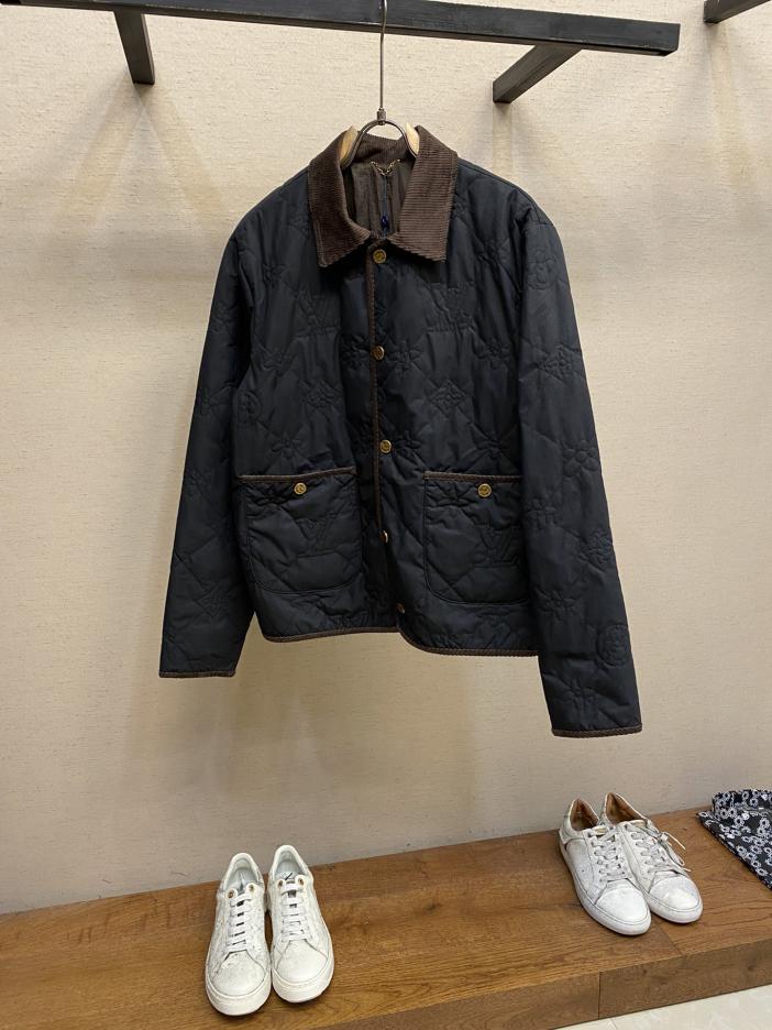 designer,replica,clothing,fake,1:1,lv,luxury,high quality L* x Tyler seam padded jacket designer,replica,clothing,fake,1:1,lv,luxury,high quality L* x Tyler seam padded jacket