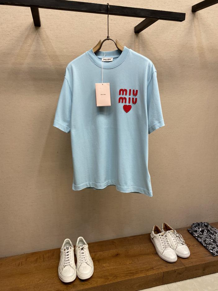 designer,replica,clothing,fake,1:1,lv,luxury,high quality Miu Miu 2024FW loose fit half-sleeve T-shirt designer,replica,clothing,fake,1:1,lv,luxury,high quality Miu Miu 2024FW loose fit half-sleeve T-shirt