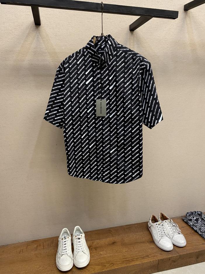 designer,replica,clothing,fake,1:1,lv,luxury,high quality Balenciaga short-sleeved shirt designer,replica,clothing,fake,1:1,lv,luxury,high quality Balenciaga short-sleeved shirt
