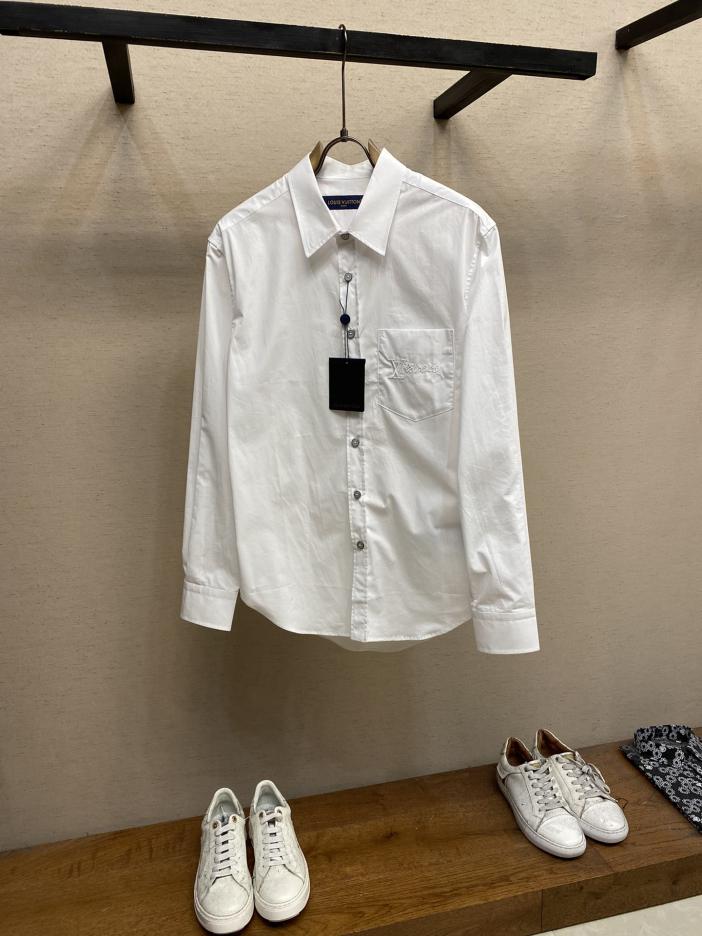 designer,replica,clothing,fake,1:1,lv,luxury,high quality L* Lovers embroidered shirt designer,replica,clothing,fake,1:1,lv,luxury,high quality L* Lovers embroidered shirt