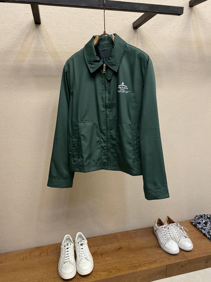 designer,replica,clothing,fake,1:1,lv,luxury,high quality Prada 24FW pool green thin jacket designer,replica,clothing,fake,1:1,lv,luxury,high quality Prada 24FW pool green thin jacket