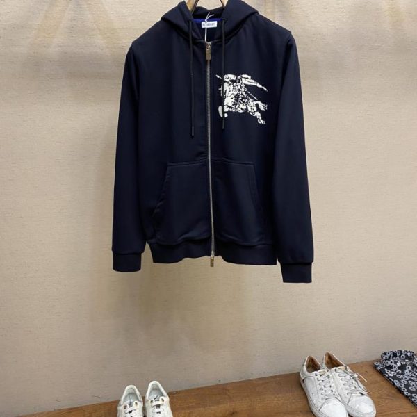 designer,replica,clothing,fake,1:1,lv,luxury,high quality Burberry war horse print hooded sweatshirt
