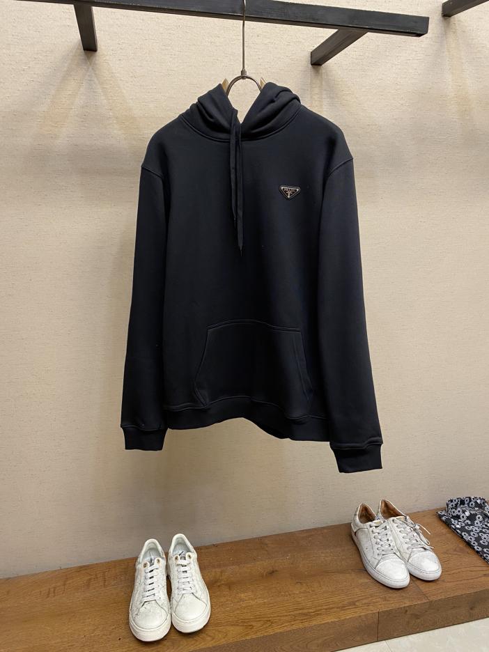 designer,replica,clothing,fake,1:1,lv,luxury,high quality Prada 24SS hooded sweatshirt with triangle logo on chest designer,replica,clothing,fake,1:1,lv,luxury,high quality Prada 24SS hooded sweatshirt with triangle logo on chest