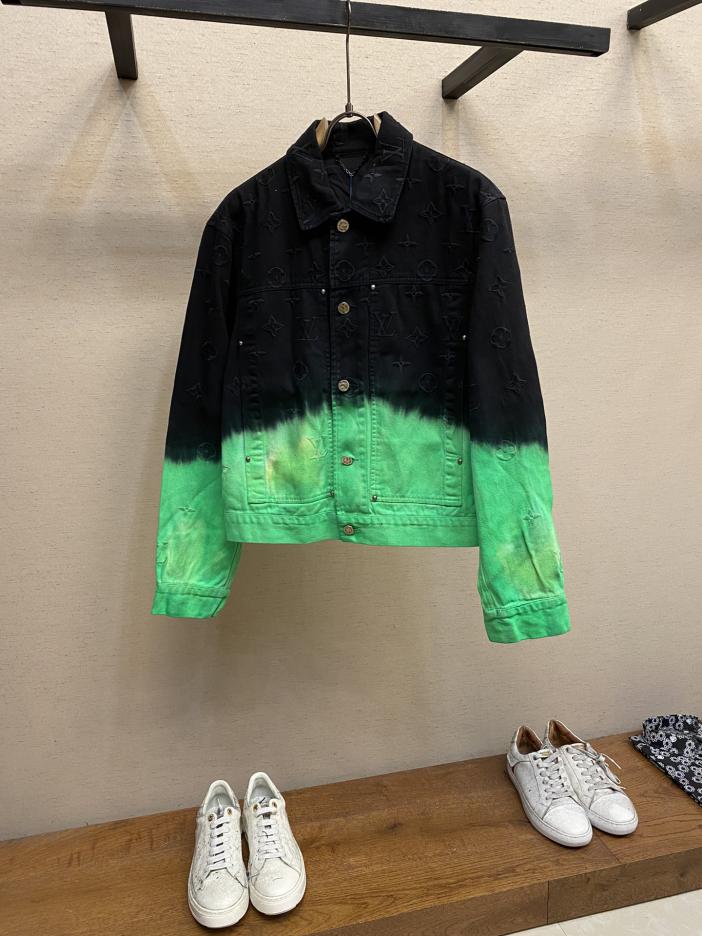 designer,replica,clothing,fake,1:1,lv,luxury,high quality (Coat) L* contrasting denim jacket designer,replica,clothing,fake,1:1,lv,luxury,high quality (Coat) L* contrasting denim jacket