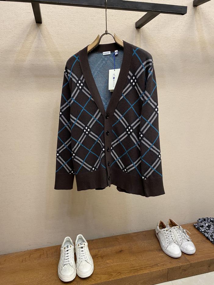 designer,replica,clothing,fake,1:1,lv,luxury,high quality Burberry long-sleeved sweater designer,replica,clothing,fake,1:1,lv,luxury,high quality Burberry long-sleeved sweater