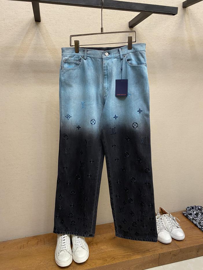 designer,replica,clothing,fake,1:1,lv,luxury,high quality L* 2024 new gradient jeans designer,replica,clothing,fake,1:1,lv,luxury,high quality L* 2024 new gradient jeans