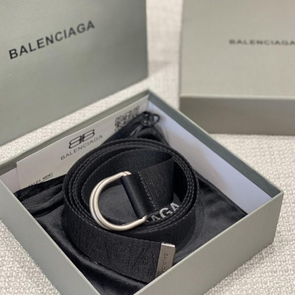 designer,replica,clothing,fake,1:1,lv,luxury,high quality Balenciaga’s new webbing