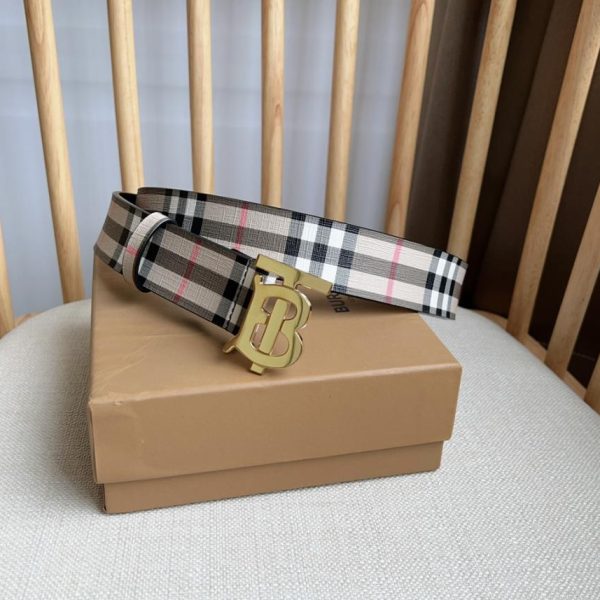 designer,replica,clothing,fake,1:1,lv,luxury,high quality The new belt with a width of 3.5cm will be released simultaneously at Burberry counters