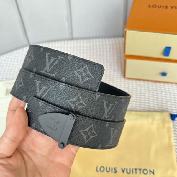 designer,replica,clothing,fake,1:1,lv,luxury,high quality LOUIS VUITTON women’s boutique belt width 35