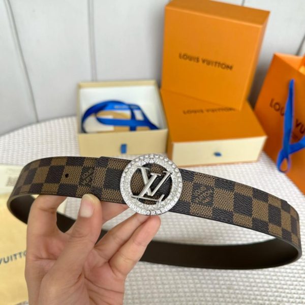 designer,replica,clothing,fake,1:1,lv,luxury,high quality LOUIS VUITTON women’s boutique belt width 35