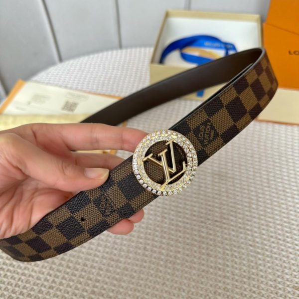 designer,replica,clothing,fake,1:1,lv,luxury,high quality LOUIS VUITTON women’s boutique belt width 35