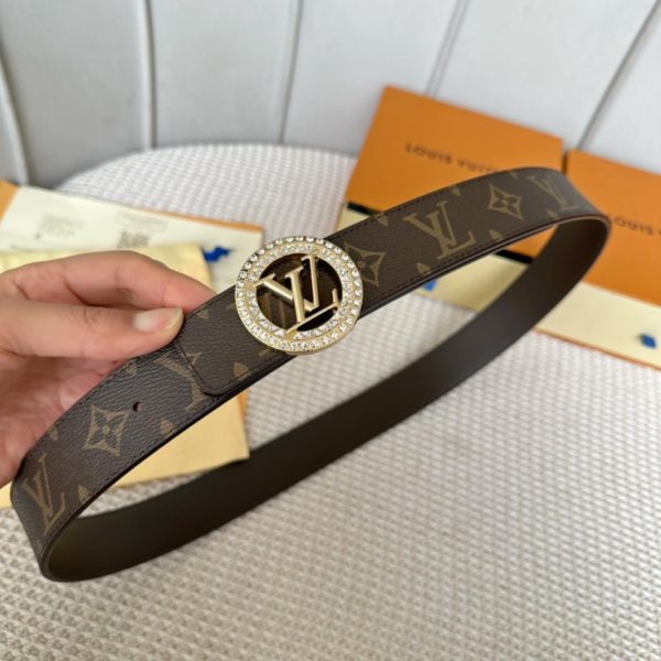 designer,replica,clothing,fake,1:1,lv,luxury,high quality LOUIS VUITTON women’s boutique belt width 35