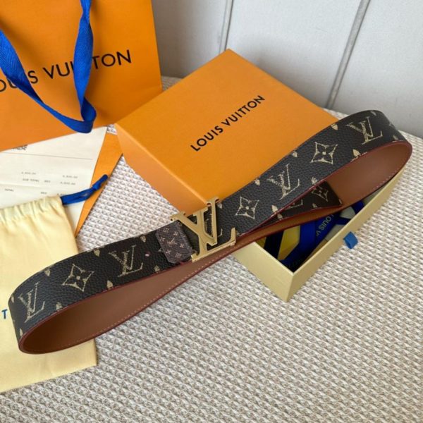 designer,replica,clothing,fake,1:1,lv,luxury,high quality LOUIS VUITTON men’s new belt