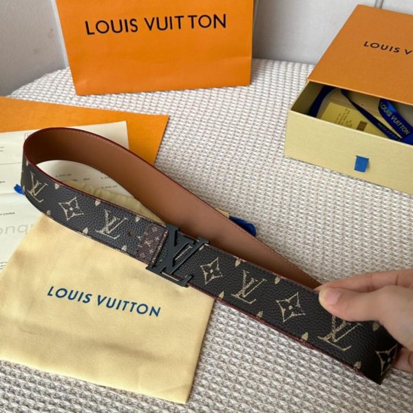 designer,replica,clothing,fake,1:1,lv,luxury,high quality LOUIS VUITTON men’s new belt