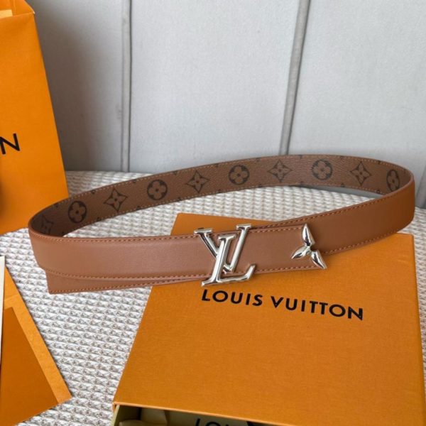 designer,replica,clothing,fake,1:1,lv,luxury,high quality LOUIS VUITTON Special Limited Edition Women’s Belt Width 3.0