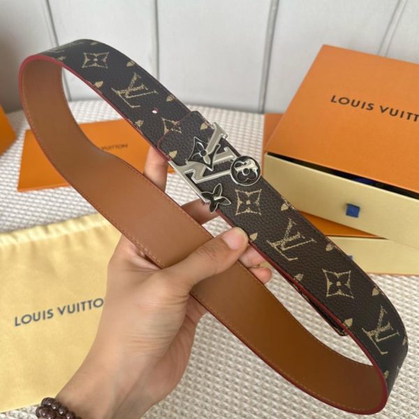 designer,replica,clothing,fake,1:1,lv,luxury,high quality LOUIS VUITTON men’s belt reversible